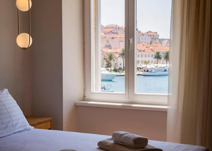 Apartament Topaz Hvar Town